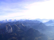 Ballonfahrt über die Alpen mit dem Heissluftballon